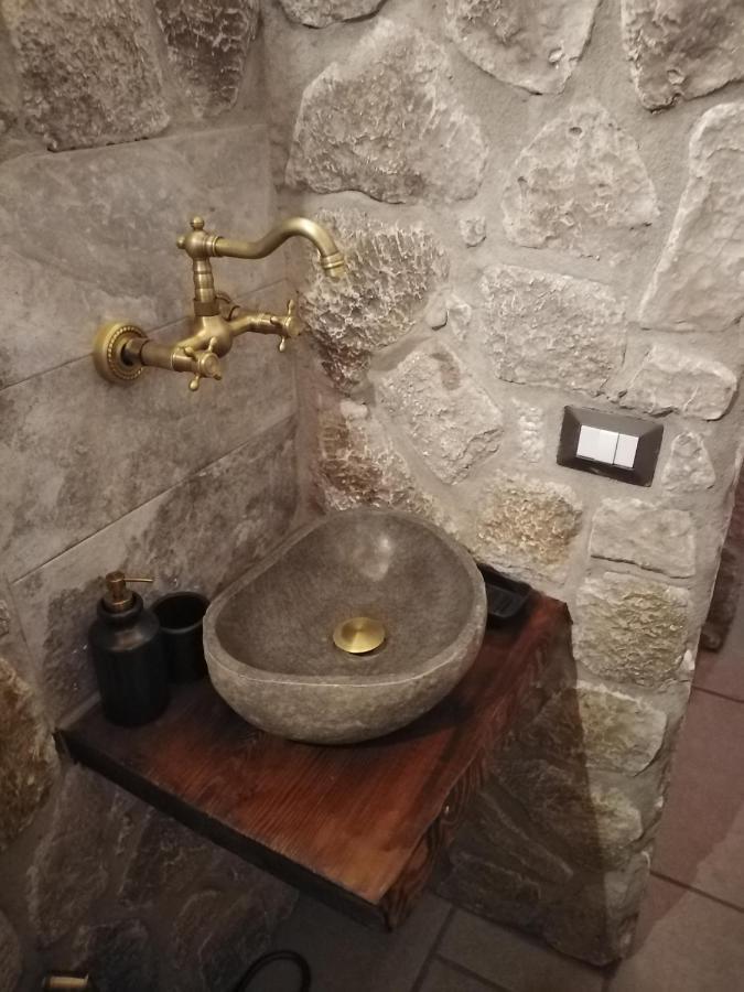 Castle House Apartment Кремона Екстериор снимка